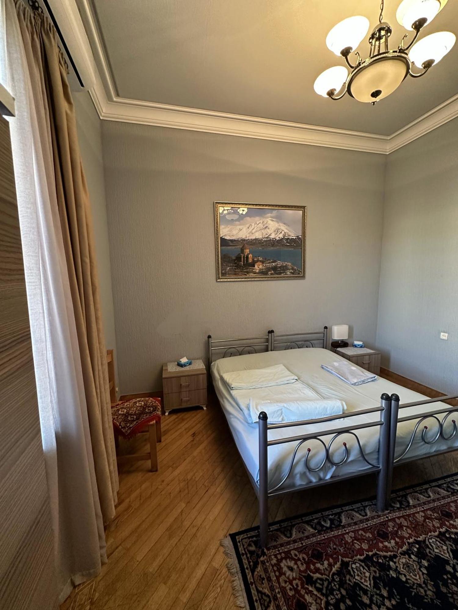 Bridge House Yerevan Armenia Chambre photo