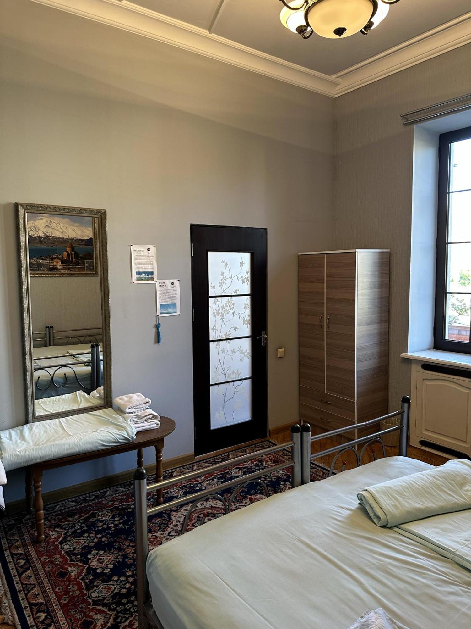 Bridge House Yerevan Armenia Extérieur photo